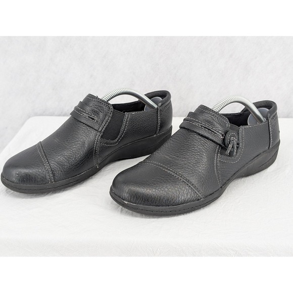 Clarks Womens Black Leather Slip On Loafers Cushion Soft Comfort Shoes Size 5.5 - Picture 5 of 9